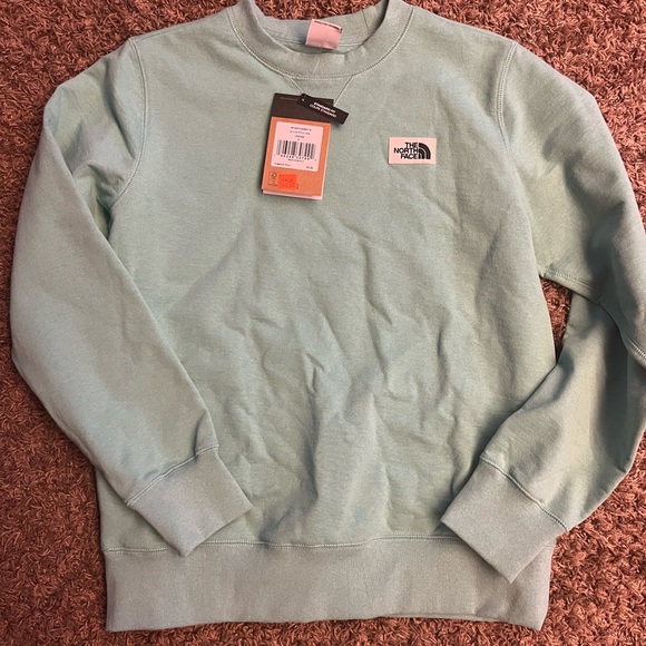 NWT north face pullover - Picture 1 of 3